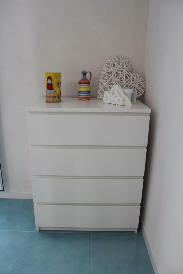 Acquamarina House On The Beach Apartment อัลกาโมมารีนา ภายนอก รูปภาพ